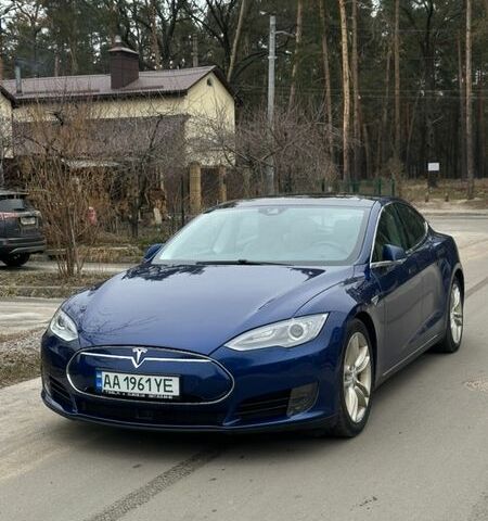 Синій Тесла Модель С, об'ємом двигуна 0 л та пробігом 357 тис. км за 11300 $, фото 1 на Automoto.ua