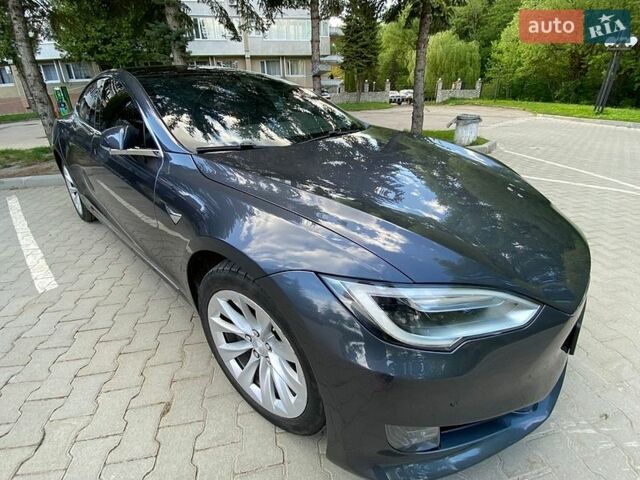 Синий Тесла Модель С, объемом двигателя 0 л и пробегом 120 тыс. км за 20200 $, фото 1 на Automoto.ua