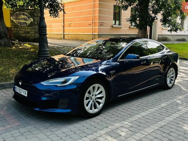 Синий Тесла Модель С, объемом двигателя 0 л и пробегом 120 тыс. км за 16000 $, фото 1 на Automoto.ua