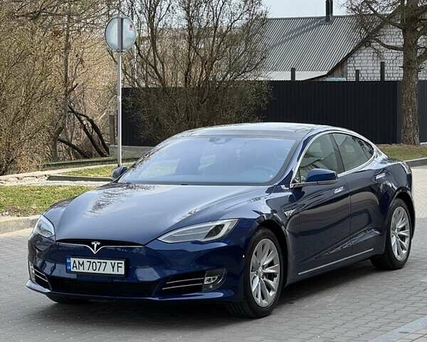 Синий Тесла Модель С, объемом двигателя 0 л и пробегом 267 тыс. км за 15500 $, фото 1 на Automoto.ua