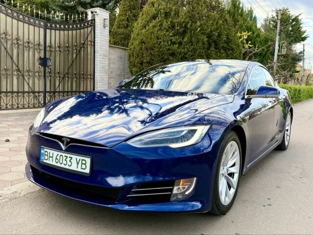 Синий Тесла Модель С, объемом двигателя 0 л и пробегом 153 тыс. км за 18500 $, фото 1 на Automoto.ua