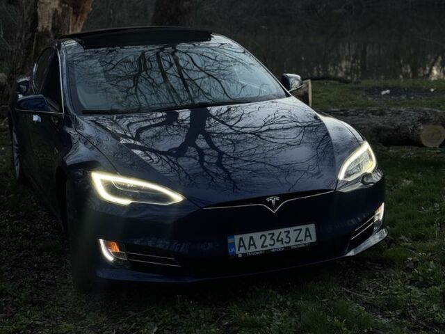 Синій Тесла Модель С, об'ємом двигуна 0 л та пробігом 129 тис. км за 20000 $, фото 1 на Automoto.ua