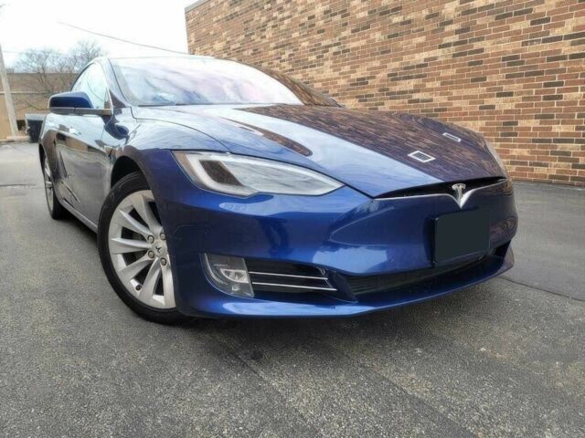 Синій Тесла Модель С, об'ємом двигуна 0 л та пробігом 52 тис. км за 9000 $, фото 1 на Automoto.ua