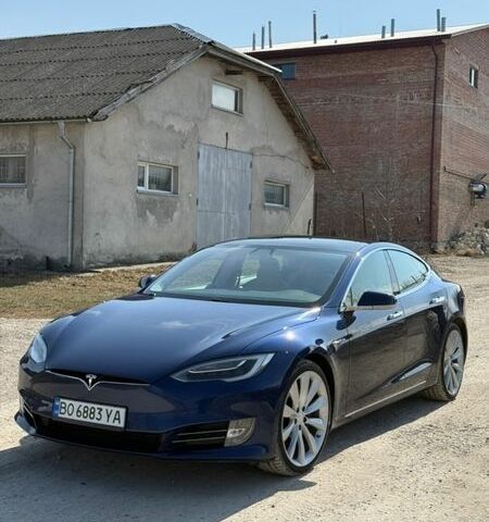 Синий Тесла Модель С, объемом двигателя 0 л и пробегом 176 тыс. км за 17700 $, фото 1 на Automoto.ua