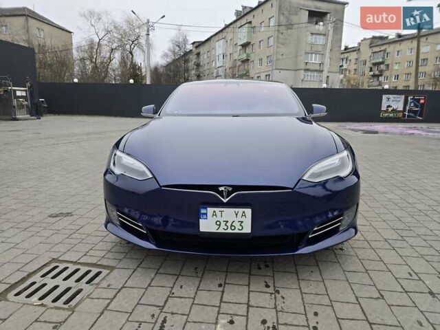 Синий Тесла Модель С, объемом двигателя 0 л и пробегом 220 тыс. км за 16000 $, фото 1 на Automoto.ua