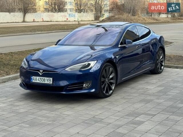 Синий Тесла Модель С, объемом двигателя 0 л и пробегом 119 тыс. км за 21500 $, фото 1 на Automoto.ua
