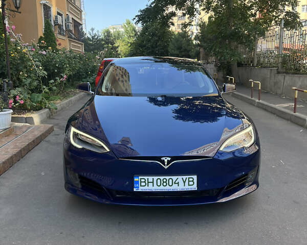 Синий Тесла Модель С, объемом двигателя 0 л и пробегом 268 тыс. км за 17500 $, фото 1 на Automoto.ua