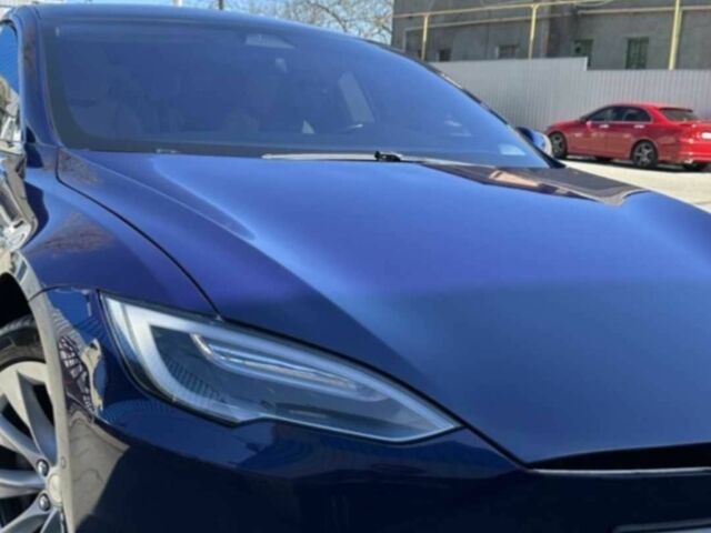 Синий Тесла Модель С, объемом двигателя 0 л и пробегом 155 тыс. км за 19500 $, фото 1 на Automoto.ua