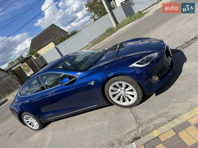 Синий Тесла Модель С, объемом двигателя 0 л и пробегом 66 тыс. км за 19900 $, фото 1 на Automoto.ua