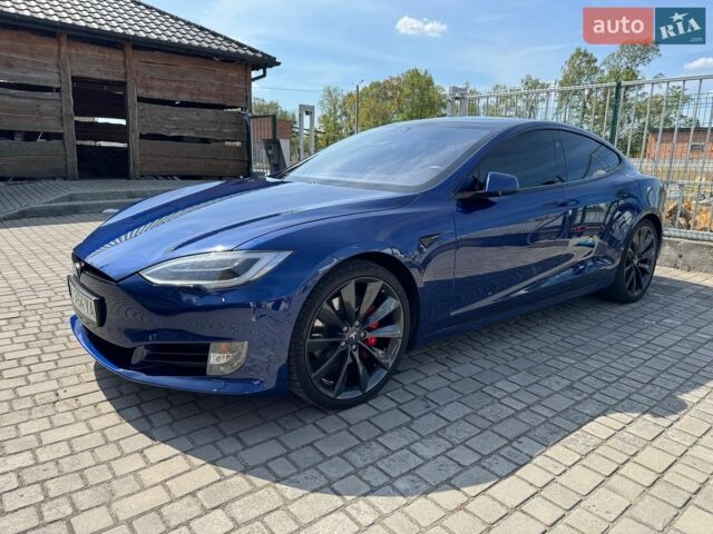 Синий Тесла Модель С, объемом двигателя 0 л и пробегом 96 тыс. км за 26900 $, фото 1 на Automoto.ua