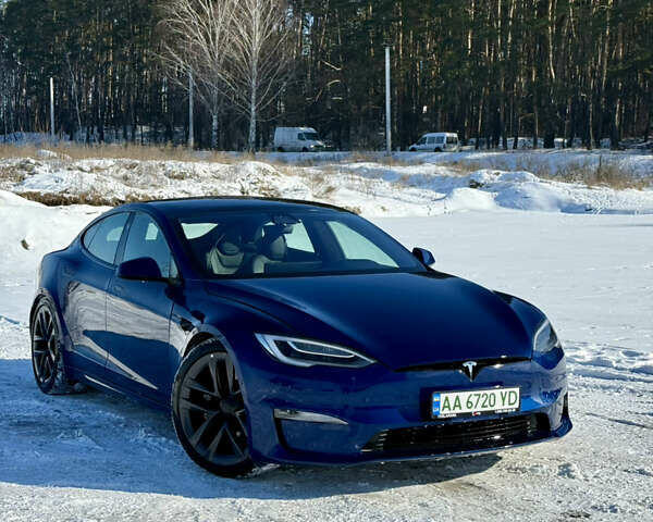 Синий Тесла Модель С, объемом двигателя 0 л и пробегом 50 тыс. км за 39500 $, фото 1 на Automoto.ua