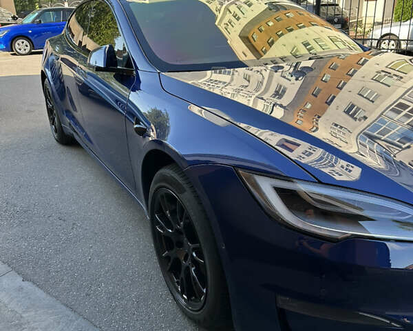 Синий Тесла Модель С, объемом двигателя 0 л и пробегом 55 тыс. км за 36900 $, фото 1 на Automoto.ua