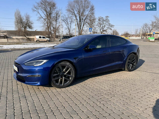 Синий Тесла Модель С, объемом двигателя 0 л и пробегом 24 тыс. км за 53000 $, фото 1 на Automoto.ua