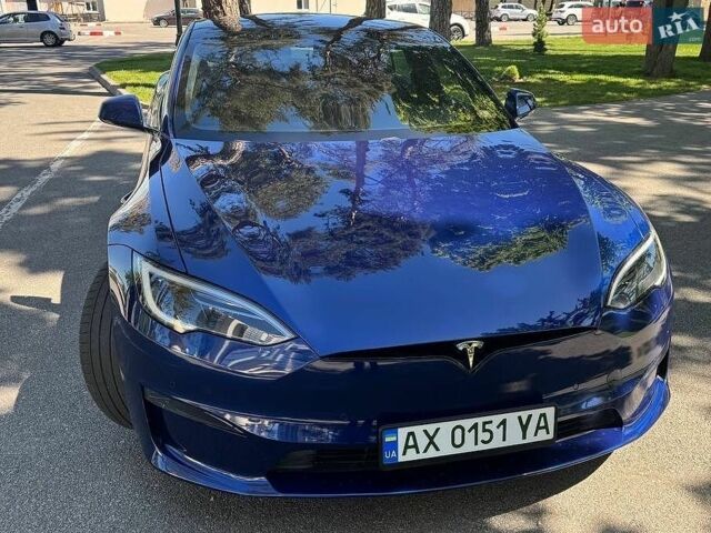 Синий Тесла Модель С, объемом двигателя 0 л и пробегом 38 тыс. км за 39500 $, фото 1 на Automoto.ua