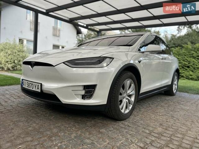 Білий Тесла Модель Х, об'ємом двигуна 0 л та пробігом 149 тис. км за 22500 $, фото 1 на Automoto.ua