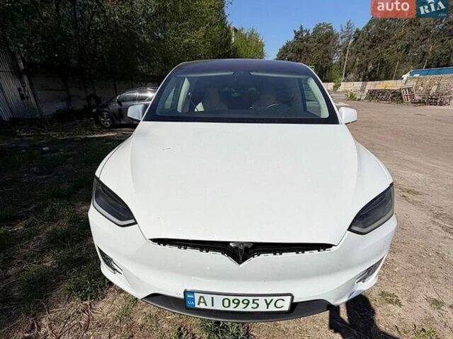 Білий Тесла Модель Х, об'ємом двигуна 0 л та пробігом 153 тис. км за 21500 $, фото 1 на Automoto.ua
