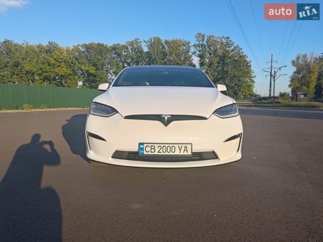 Білий Тесла Модель Х, об'ємом двигуна 0 л та пробігом 122 тис. км за 33000 $, фото 1 на Automoto.ua