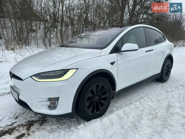 Білий Тесла Модель Х, об'ємом двигуна 0 л та пробігом 146 тис. км за 27500 $, фото 1 на Automoto.ua