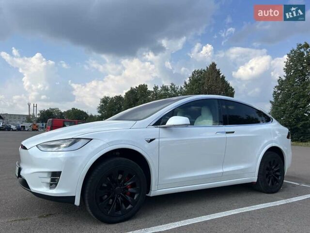 Білий Тесла Модель Х, об'ємом двигуна 0 л та пробігом 91 тис. км за 67500 $, фото 1 на Automoto.ua