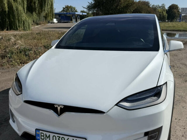 Білий Тесла Модель Х, об'ємом двигуна 0 л та пробігом 55 тис. км за 31999 $, фото 1 на Automoto.ua