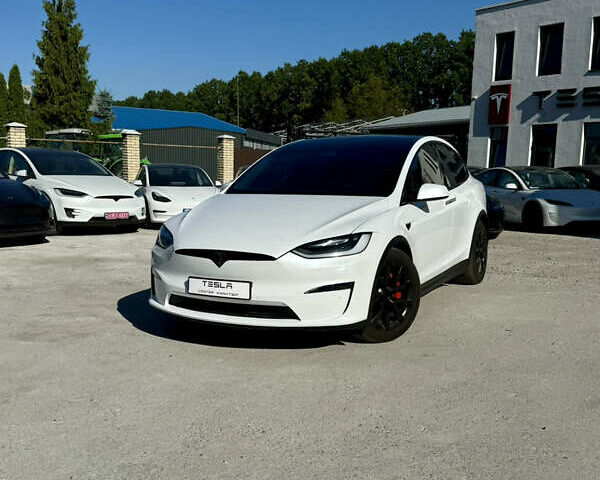 Белый Тесла Модель Х, объемом двигателя 0 л и пробегом 77 тыс. км за 52000 $, фото 1 на Automoto.ua