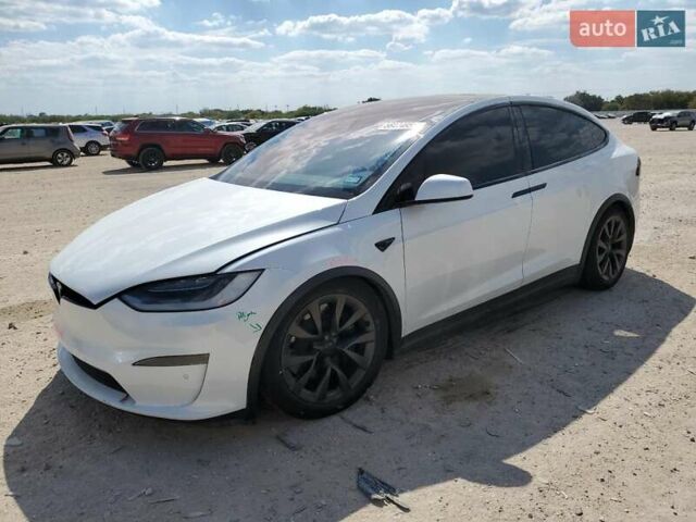 Белый Тесла Модель Х, объемом двигателя 0 л и пробегом 57 тыс. км за 18000 $, фото 1 на Automoto.ua