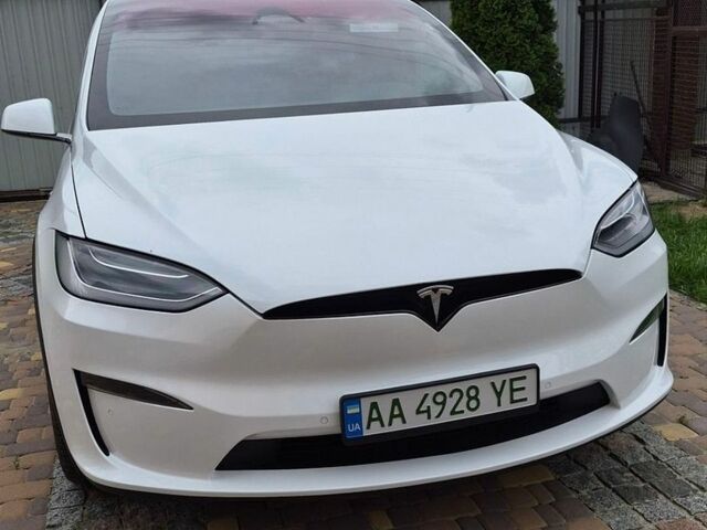 Білий Тесла Модель Х, об'ємом двигуна 0 л та пробігом 73 тис. км за 42400 $, фото 1 на Automoto.ua