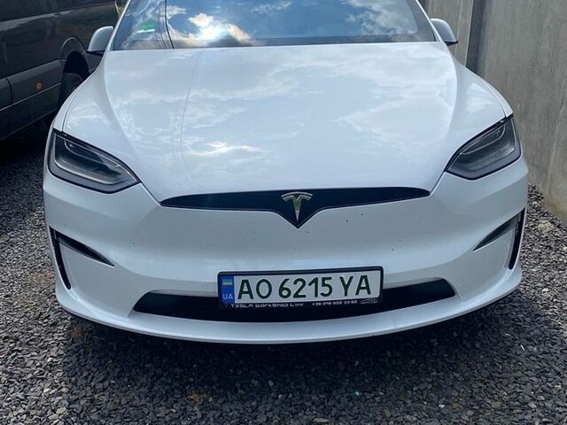 Белый Тесла Модель Х, объемом двигателя 0 л и пробегом 36 тыс. км за 45999 $, фото 1 на Automoto.ua