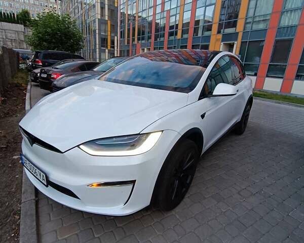 Белый Тесла Модель Х, объемом двигателя 0 л и пробегом 30 тыс. км за 56000 $, фото 1 на Automoto.ua