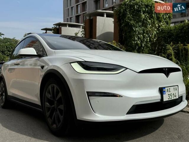 Білий Тесла Модель Х, об'ємом двигуна 0 л та пробігом 17 тис. км за 46900 $, фото 1 на Automoto.ua