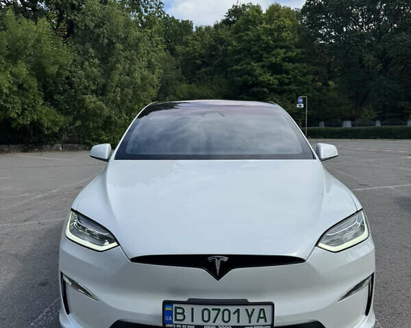 Білий Тесла Модель Х, об'ємом двигуна 0 л та пробігом 34 тис. км за 69900 $, фото 1 на Automoto.ua