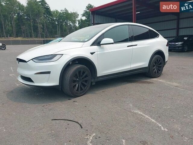 Белый Тесла Модель Х, объемом двигателя 0 л и пробегом 2 тыс. км за 19000 $, фото 1 на Automoto.ua