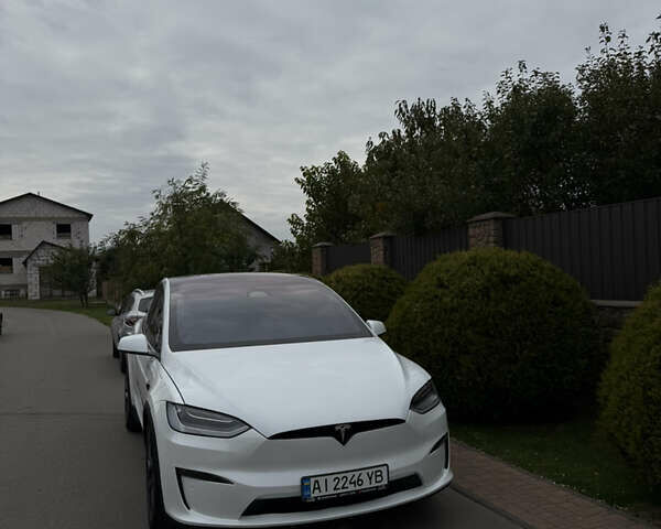 Білий Тесла Модель Х, об'ємом двигуна 0 л та пробігом 24 тис. км за 58000 $, фото 1 на Automoto.ua