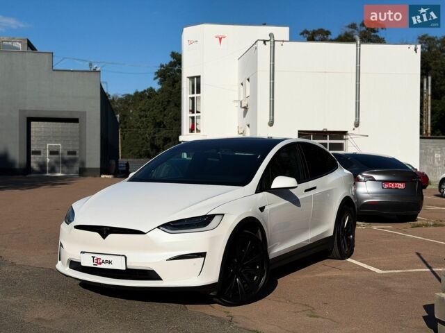 Білий Тесла Модель Х, об'ємом двигуна 0 л та пробігом 74 тис. км за 48800 $, фото 1 на Automoto.ua