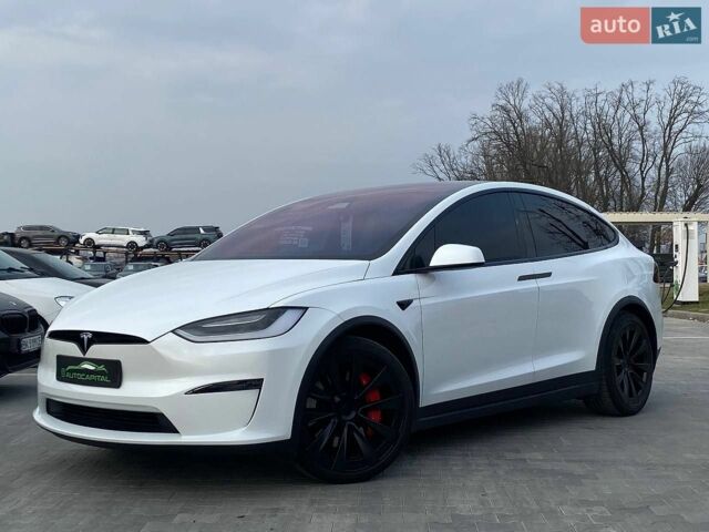 Белый Тесла Модель Х, объемом двигателя 0 л и пробегом 29 тыс. км за 64990 $, фото 1 на Automoto.ua
