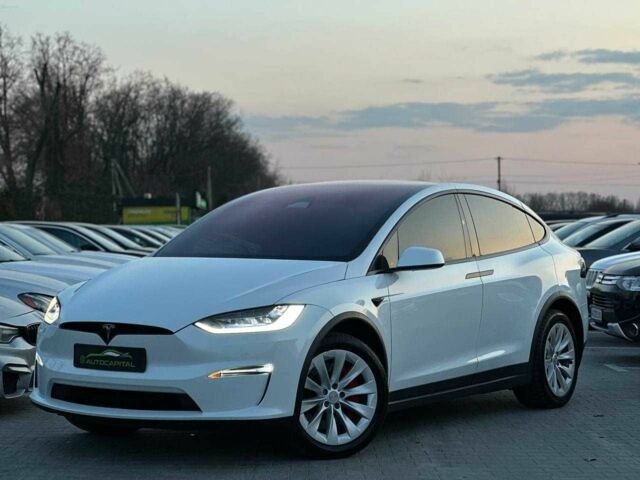 Белый Тесла Модель Х, объемом двигателя 0 л и пробегом 29 тыс. км за 64990 $, фото 1 на Automoto.ua