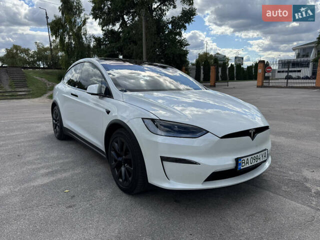 Белый Тесла Модель Х, объемом двигателя 0 л и пробегом 40 тыс. км за 68300 $, фото 1 на Automoto.ua
