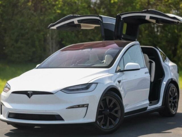 Тесла Модель Х 2023 в Киеве на Automoto.ua Белый Тесла Модель Х, объемом двигателя 0 л и пробегом 25 тыс. км за 23000 $, фото 1 на Automoto.ua