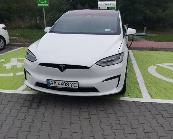 Білий Тесла Модель Х, об'ємом двигуна 0 л та пробігом 30 тис. км за 48000 $, фото 1 на Automoto.ua