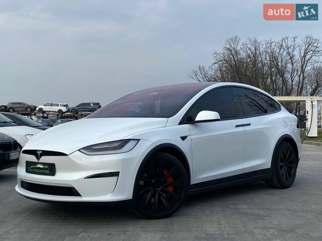 Белый Тесла Модель Х, объемом двигателя 0 л и пробегом 29 тыс. км за 64990 $, фото 1 на Automoto.ua