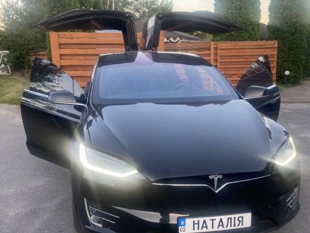 Черный Тесла Модель Х, объемом двигателя 0 л и пробегом 112 тыс. км за 42000 $, фото 1 на Automoto.ua