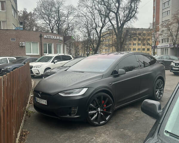 Чорний Тесла Модель Х, об'ємом двигуна 0 л та пробігом 170 тис. км за 29999 $, фото 1 на Automoto.ua