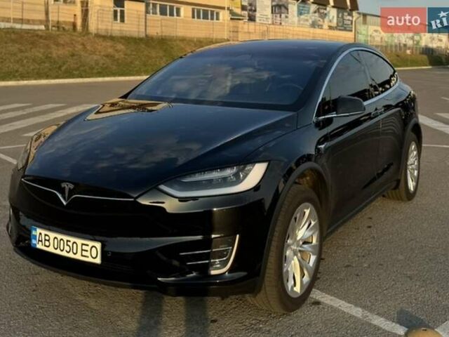 Черный Тесла Модель Х, объемом двигателя 0 л и пробегом 90 тыс. км за 28000 $, фото 1 на Automoto.ua