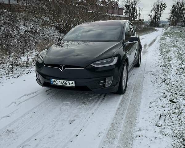 Черный Тесла Модель Х, объемом двигателя 0 л и пробегом 109 тыс. км за 27000 $, фото 1 на Automoto.ua