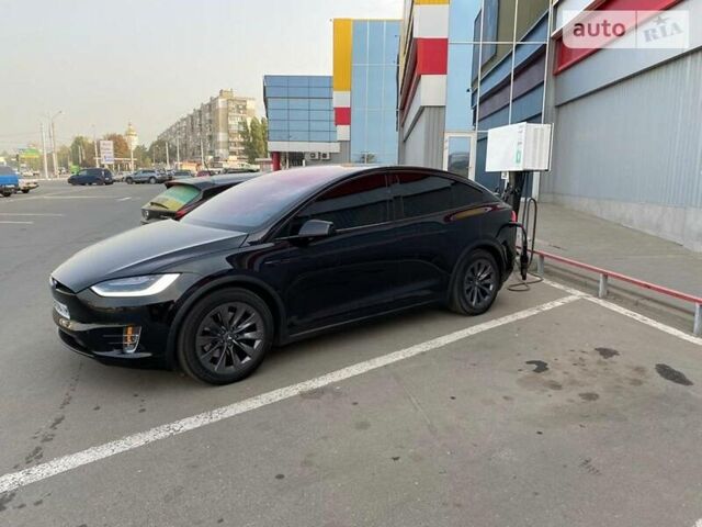 Чорний Тесла Модель Х, об'ємом двигуна 0 л та пробігом 68 тис. км за 58000 $, фото 1 на Automoto.ua