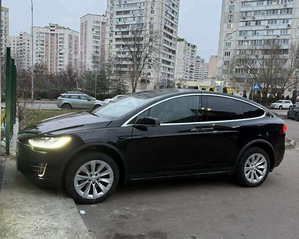 Чорний Тесла Модель Х, об'ємом двигуна 0 л та пробігом 189 тис. км за 20000 $, фото 1 на Automoto.ua