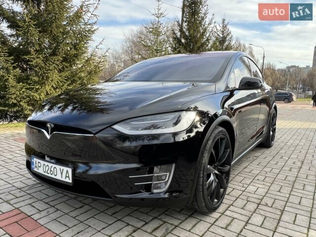 Черный Тесла Модель Х, объемом двигателя 0 л и пробегом 109 тыс. км за 25000 $, фото 1 на Automoto.ua