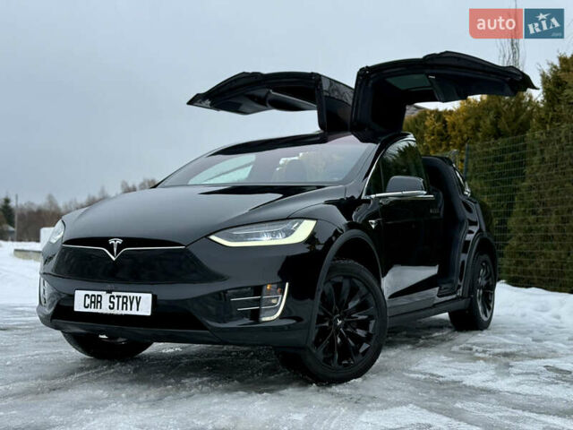 Черный Тесла Модель Х, объемом двигателя 0 л и пробегом 103 тыс. км за 20200 $, фото 1 на Automoto.ua