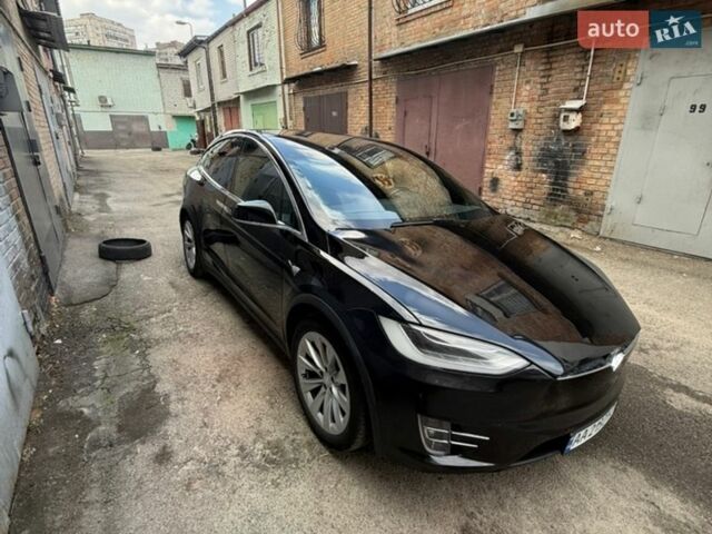 Черный Тесла Модель Х, объемом двигателя 0 л и пробегом 189 тыс. км за 18000 $, фото 1 на Automoto.ua