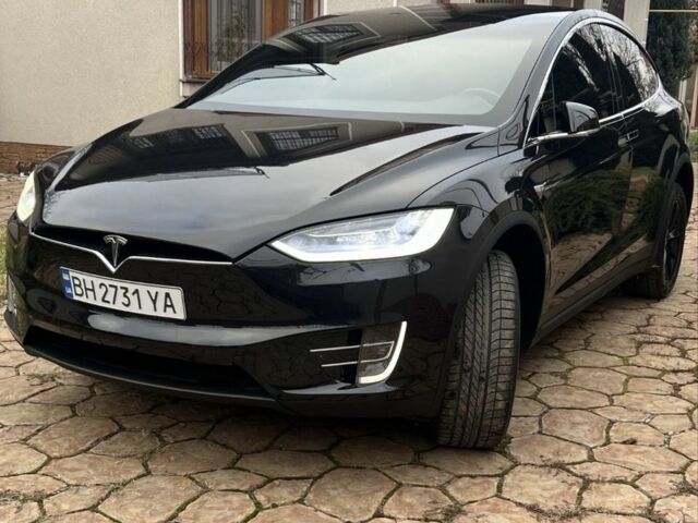 Черный Тесла Модель Х, объемом двигателя 0 л и пробегом 170 тыс. км за 23300 $, фото 1 на Automoto.ua